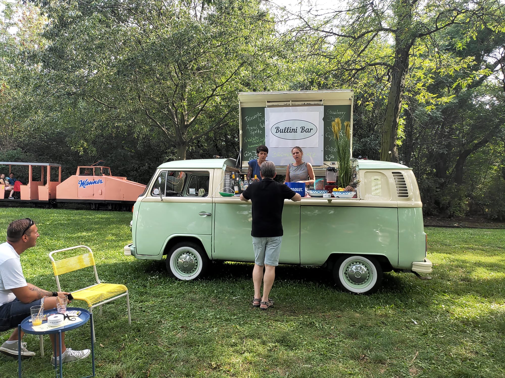 bullinib-bar-oldtimer-picknick-wien-donaupark-vienna-classic-days